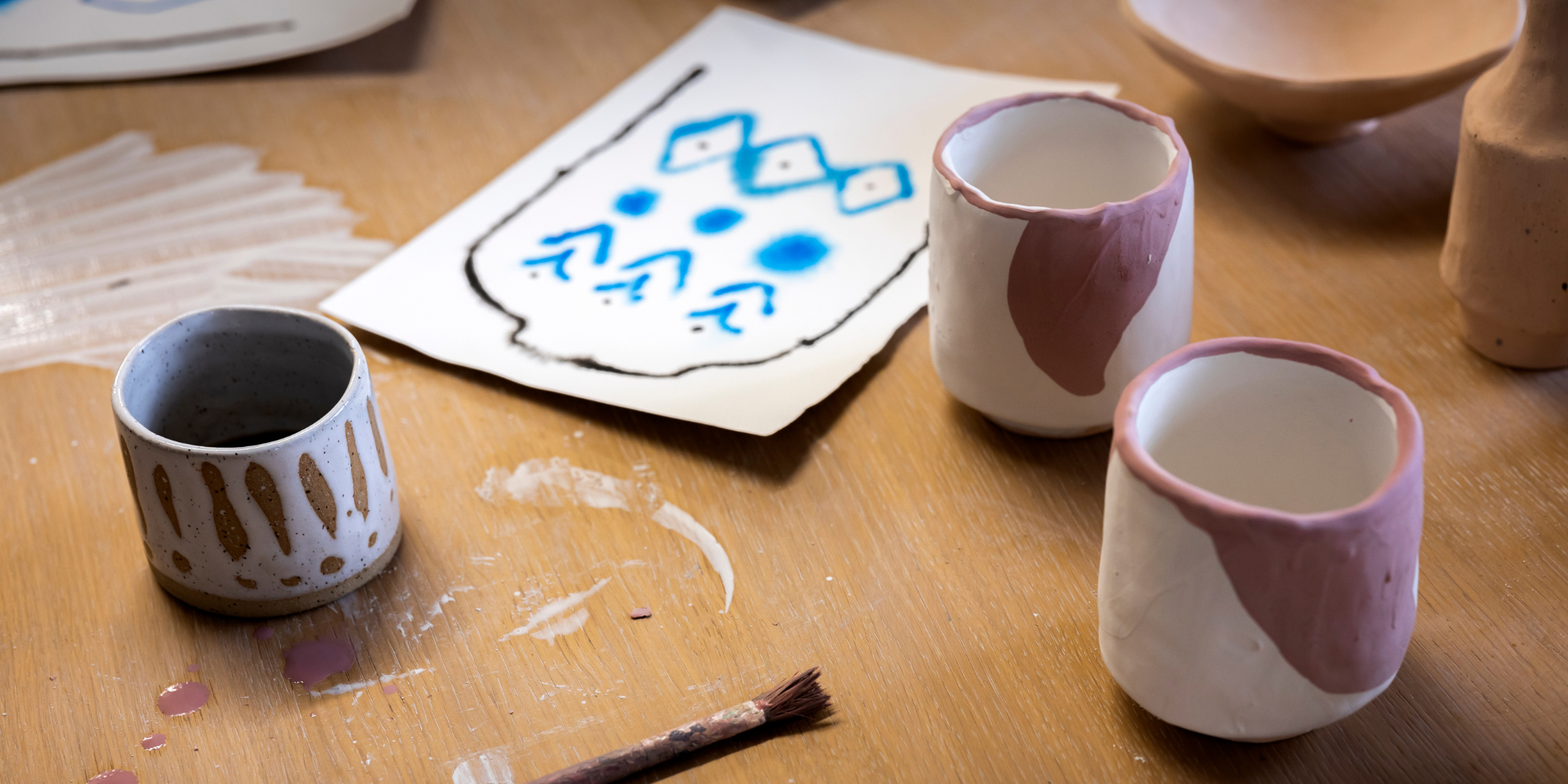 ELEGANT & DURABLE CERAMIC CUPS